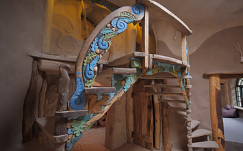 Oleg Kovrikov's clay house