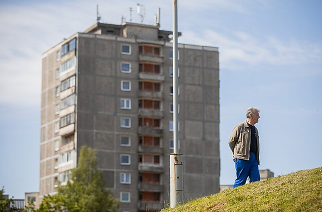 Finansų analitikas: jei pastebite, kad artimiausiais mėnesiais nebegalėsite grąžinti paskolos, reikėtų iš karto kreiptis į banką