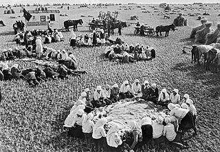 Holodomoras Ukrainoje. Kolūkis prie Kyjivo 1936 m.