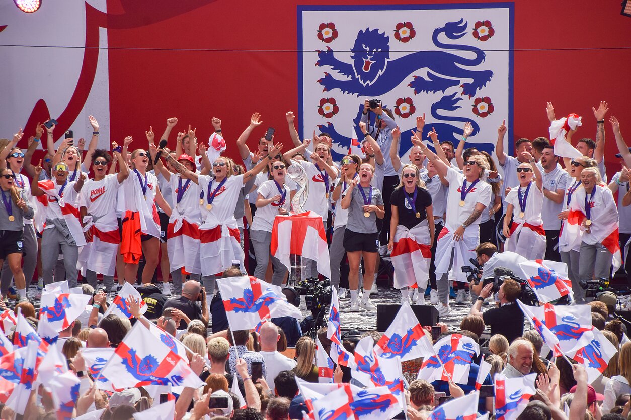 Anglijos futbolininkės tapo Europos futbolo čempionėmis