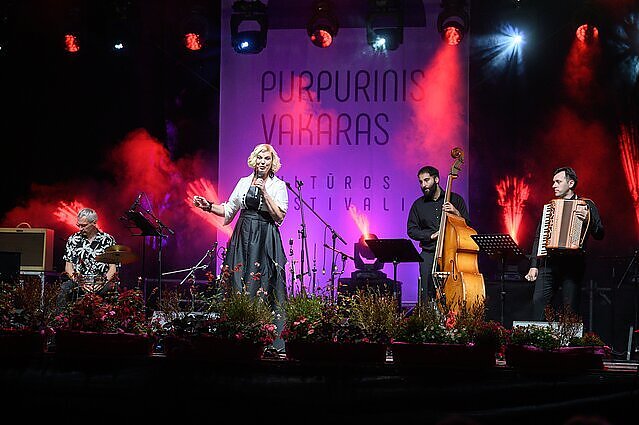 Anykščiuose prasideda festivalis „Purpurinis vakaras“: skirtas lietuviškai muzikai ir tekstams