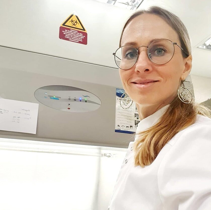 Laimės dieta. Biologė Urtė Starkevič: su bakterijomis yra kaip ir su žmonėmis – jei bijosi, jos būtinai tave užkrės