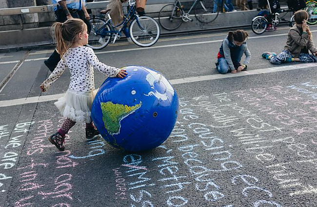 Aktorė Monika Bičiūnaitė kalba apie klijuojamas etiketes: esu Monika, kuri susideda iš daug skirtingų dalių