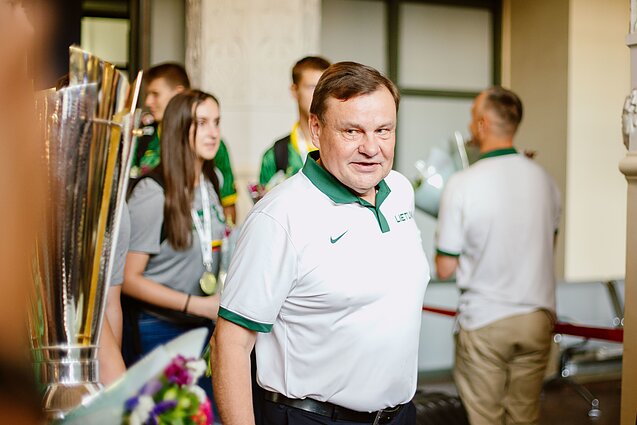 Vydas Gedvilas Vydas Gedvilas
