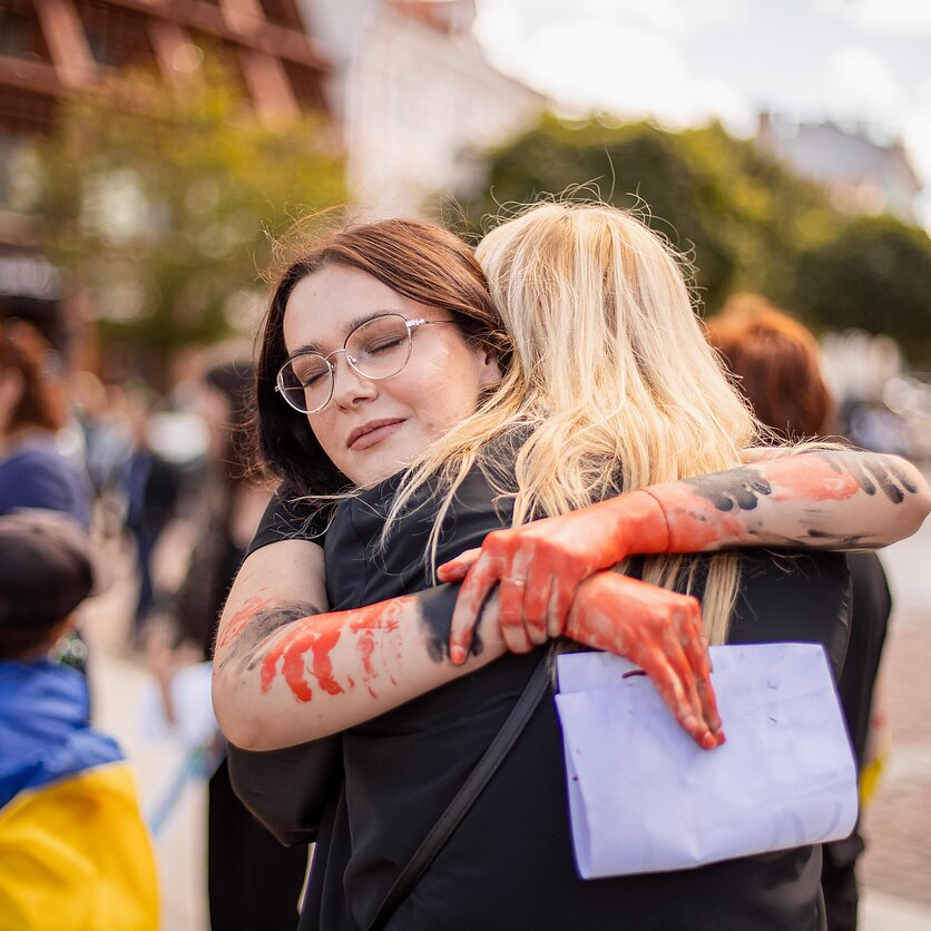 J. Stacevičiaus / LRT nuotr., Demonstracija Vilniaus rotušės aikštėje Ukrainai palaikyti