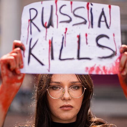 LRT Aktualijų studija. Kokias istorines paraleles primena Rusijoje atgimę stalinistiniai metodai ir represijos?