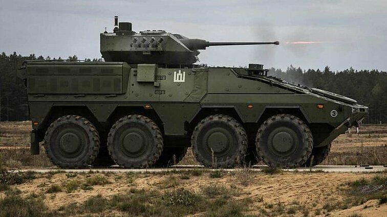 JAV ambasadorė: artimiausiais mėnesiai NATO prioritetas – rytinio flango stiprinimas