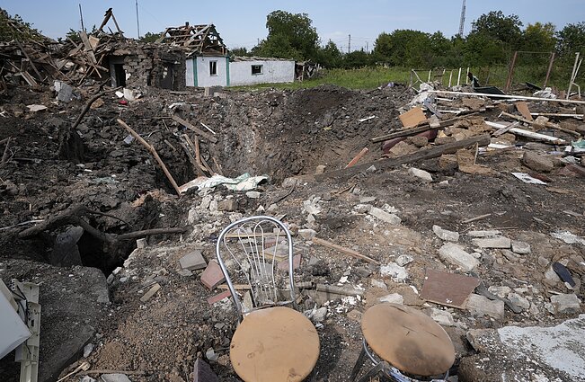 Rusijos raketos Čeplynės miestelyje nusinešė mažiausiai 25 žmonių gyvybes: du iš jų – mažamečiai vaikai
