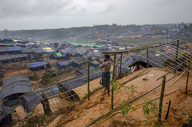 Žinios. Bangladeše minimos penktosios rohinjų žudynių metinės