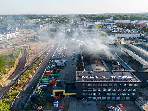 A large fire broke out on Thursday night at a waste recycling plant in Kaunas