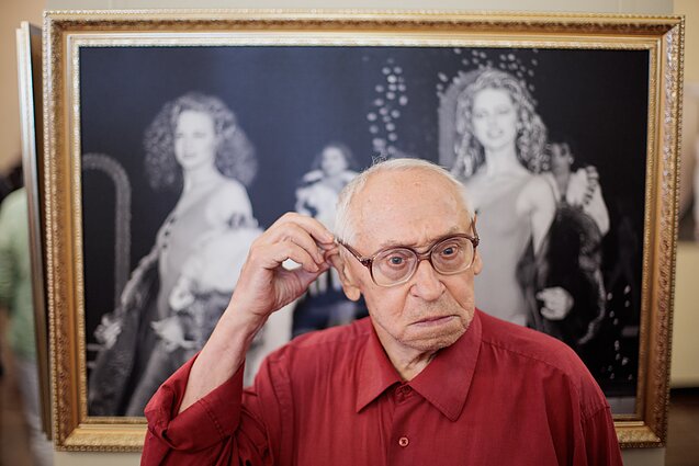 Vilniaus rotušėje atidaryta fotografo Jono Staselio paroda „Kaukių balius“