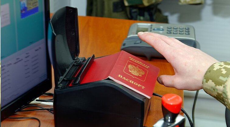 ES sprendžia dėl vizų Rusijos piliečiams: išsiskiria dvi skirtingos pozicijos