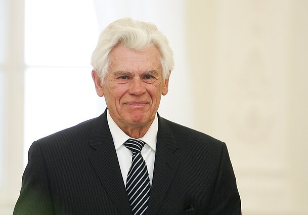 Režisierius Jonas Jurašas Režisierius Jonas Jurašas