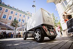 First autonomous delivery vehicle rolls out onto Vilnius streets First autonomous delivery vehicle rolls out onto Vilnius streets