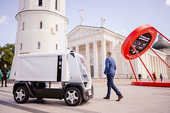 Į Vilniaus gatves išriedėjo pirmasis krovininis autonominis automobilis 
