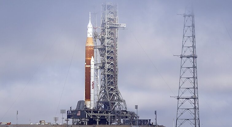 Žinios. NASA antrą kartą bandys paleisti didžiausią žmonijos istorijoje raketą į Mėnulį,