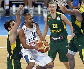Tony Parkeris 2013 m. Europos čempionato finale