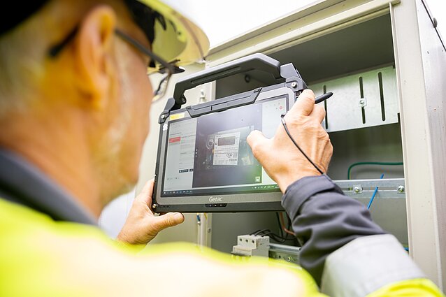 ESO pradeda masinį išmaniųjų elektros skaitiklių diegimą