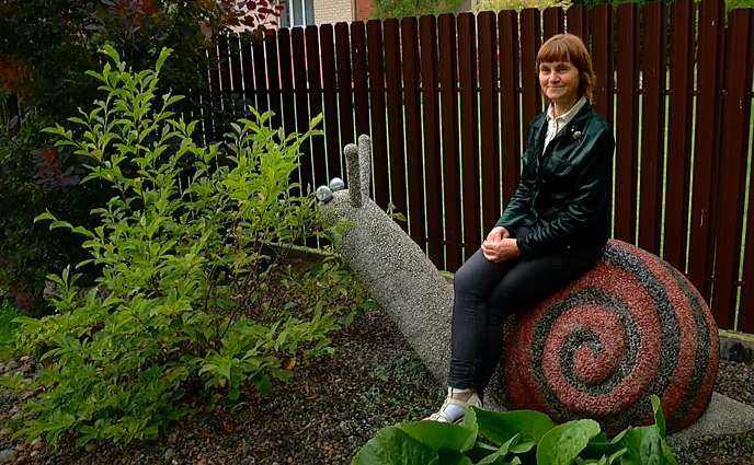 Afrikines sraiges auginanti pensininkė Janina: sėdėti prie lango ir laukti mirties – ne man