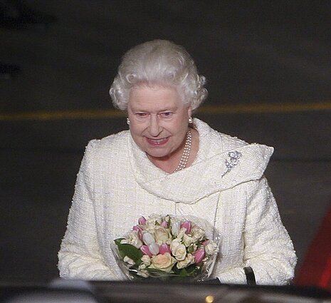 Elizabeth II in Lithuania in 2006 Elizabeth II in Lithuania in 2006