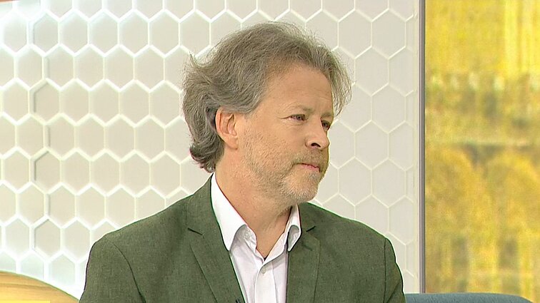 Čiurlionio proanūkis Rokas Zubovas: mama uždelsė važiuoti į ligoninę mane gimdyti, nes norėjo pamatyti Elžbietą II