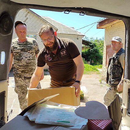 Santara. Українська хвиля: Як священик у блокадному Чернігові пік хліб, розносив допомогу і писав поезію