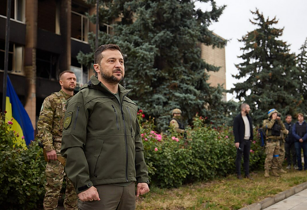 Žinios. Zelenskis atvyko į Ukrainos išlaisvintą Iziumą