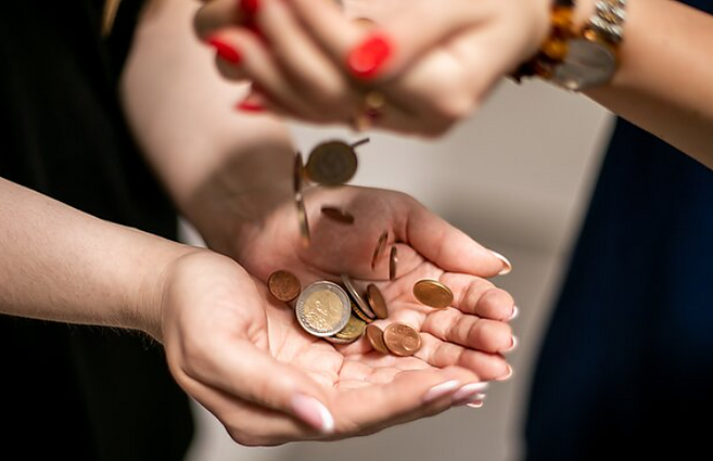 Ekonomistė: šiuo metu valstybės uždavinys – išvengti staigios bankrotų bangos