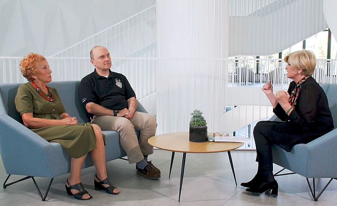 Diskusija: ar mandagu viešai skelbti žmogaus amžių?