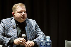 Rimanto Kmitos knygos „Ugnies giesmės. Tūkstantis Sigito Gedos veidų“ pristatymas MO muziejuje Rimanto Kmitos knygos „Ugnies giesmės. Tūkstantis Sigito Gedos veidų“ pristatymas MO muziejuje