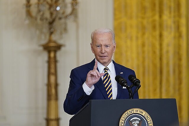 Žinios. Bidenas pareiškė, kad JAV gintų Taivaną Kinijos invazijos atveju