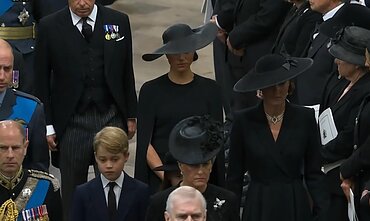 Karalienės Elžbietos II laidotuvės, Meghan Markle ir Kate Middleton