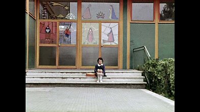 Kadras iš Cecilios Mangini trumpo metro filmo „Pančiuose“ (1974)