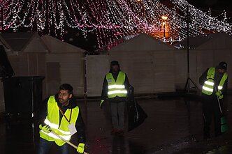 M. A. Qamaras su asociacijos „Ahmadija Lietuvoje“ nariais M. A. Qamaras su asociacijos „Ahmadija Lietuvoje“ nariais