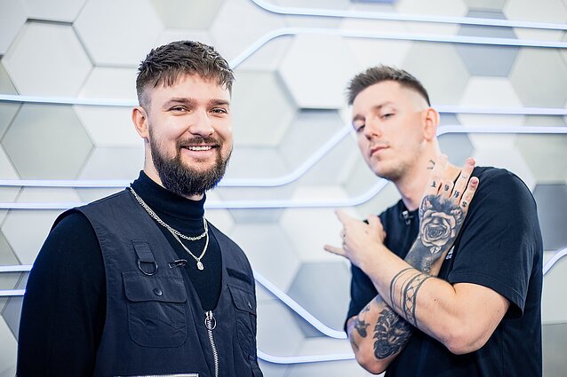 Ramūnas Zilnys kalbina. „8 Kambarys“ – apie naują dainą, stiprėjančią draugystę ir širdies reikalus