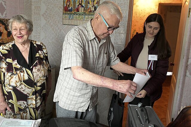 Labas rytas, Lietuva I d. Politologė: referendumai reikalingi tik tam, kad Putinas galėtų kalbėti apie sėkmę Ukrainoje