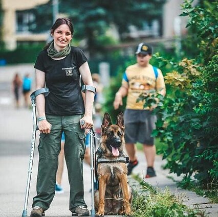 10–12. Su ramentais Ajana Lolat ketina nueiti 15 km