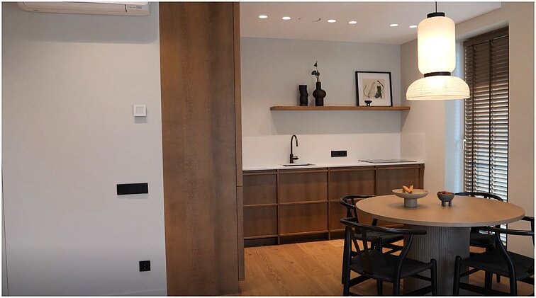 Japoniškos ir skandinaviškos architektūros samplaika Paupyje: minimalistinis natūralumas ir artumas gamtai