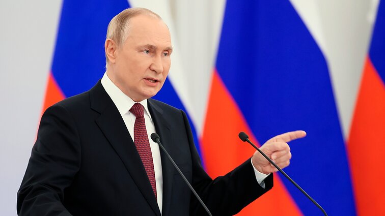 Žinios. Putinas patvirtino keturių okupuotų Ukrainos sričių aneksiją, teigė, kad neva taip pripažįstama žmonių valia