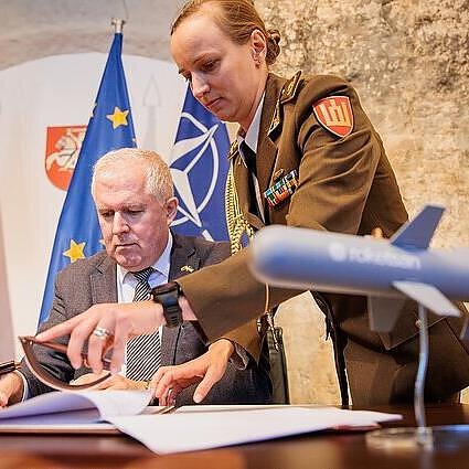 Lietuvos diena. Už Lietuvos piliečių suaukotus pinigus – dronai Ukrianos kariuomenei