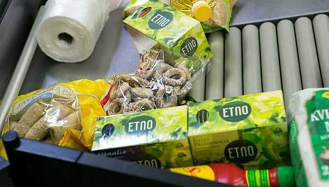 Žinios. Pradedama dalyti šiemet jau priešpaskutinė europinė parama maisto produktais