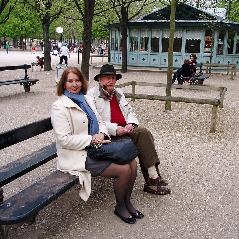 Asmeninio archyvo nuotr., Pirmas sakinys. Regina Rudaitytė ir Romualdas Lankauskas. Gyvenimas rašytojų name