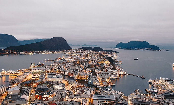 Žinios. Norvegija skelbia ribosianti Rusijos žvejybinių laivų patekimą į šalies uostus