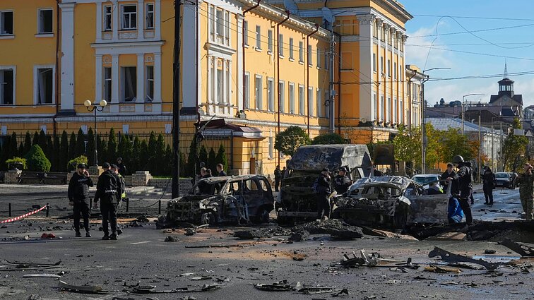 Žinios. Zelenskis po Rusijos raketų atakos prieš Ukrainą: jie nori panikos ir chaoso, jie – beviltiški