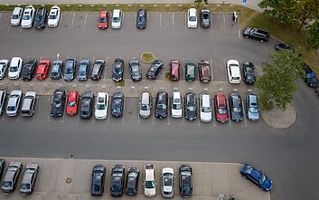 Automobilių stovėjimo aikštelė Automobilių stovėjimo aikštelė