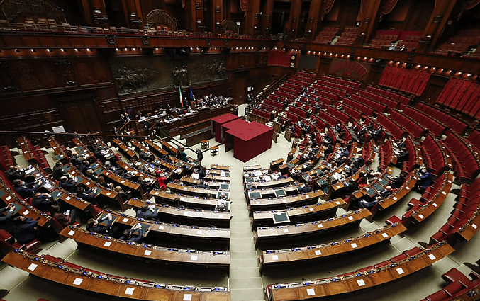 Žinios. Skandalingi rinkimų rezultatai Italijoje: rūmų pirmininkais tapo Putino ir Musolinio gerbėjai