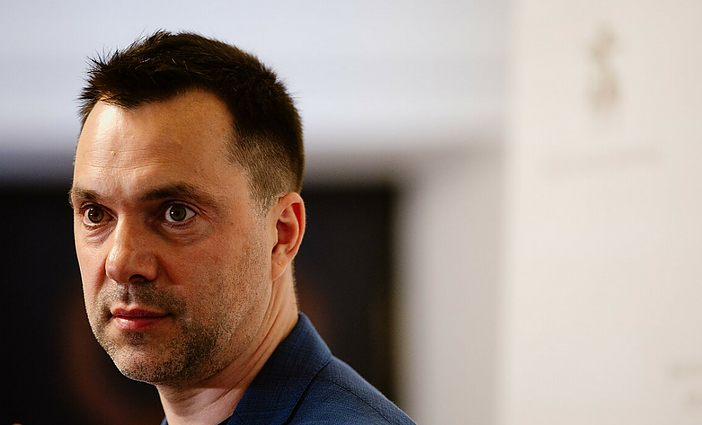 Arestovyčius – apie tai, iki kada gali tęstis karas, kas jį pravirkdo ir prie karo pripratusius vaikus