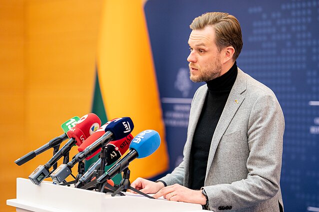 Landsbergis apie Pociaus situaciją: jei turėjome svarbioje pozicijoje pažeidžiamą žmogų, kodėl Skvernelis jį gina?