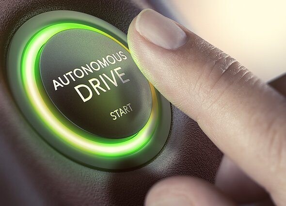 Modernūs automobiliai artėja autonomiškumo link