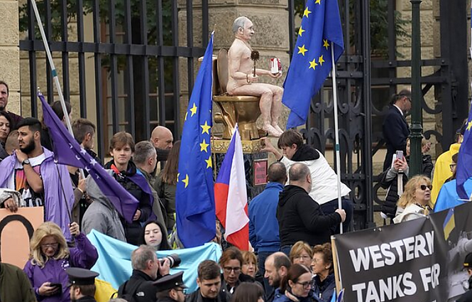 Renkasi Europos Vadovų Taryba: tarsis dėl dujų kainų lubų bei paramos Ukrainai